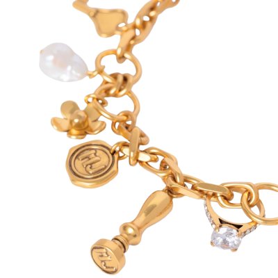 THE LOVE LETTER STATEMENT NECKLACE